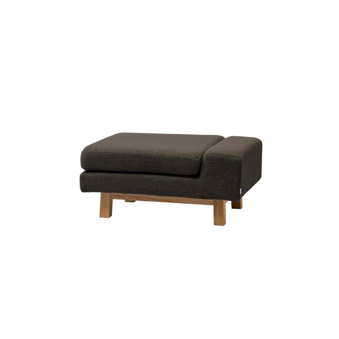 チャコールグレー