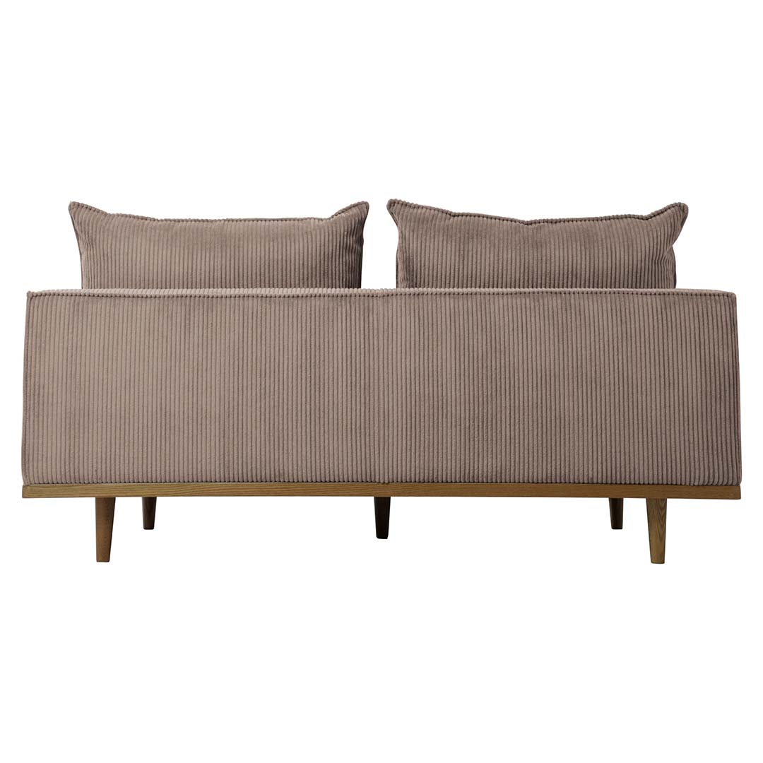 ダークベージュ