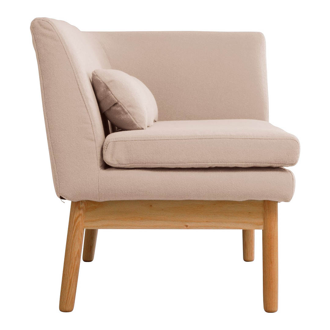 サンドベージュ