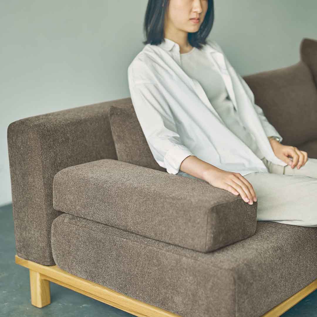 ライトブラウン