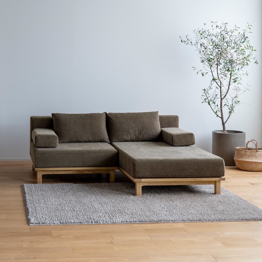 ライトブラウン