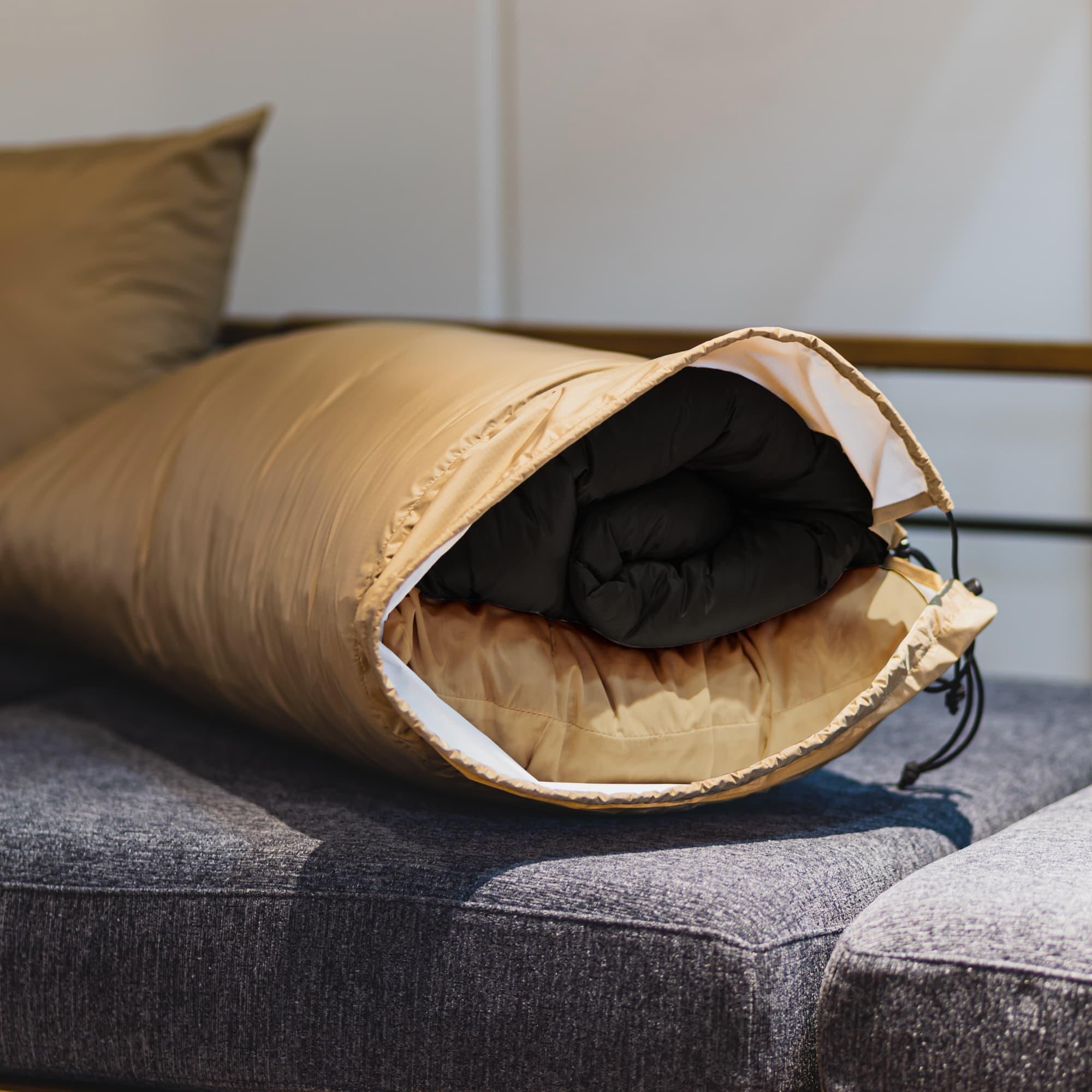 ひざ掛けやうたた寝するときにも便利なADRS×NANGAのソファ カーラ ソファ コーナー ブラック