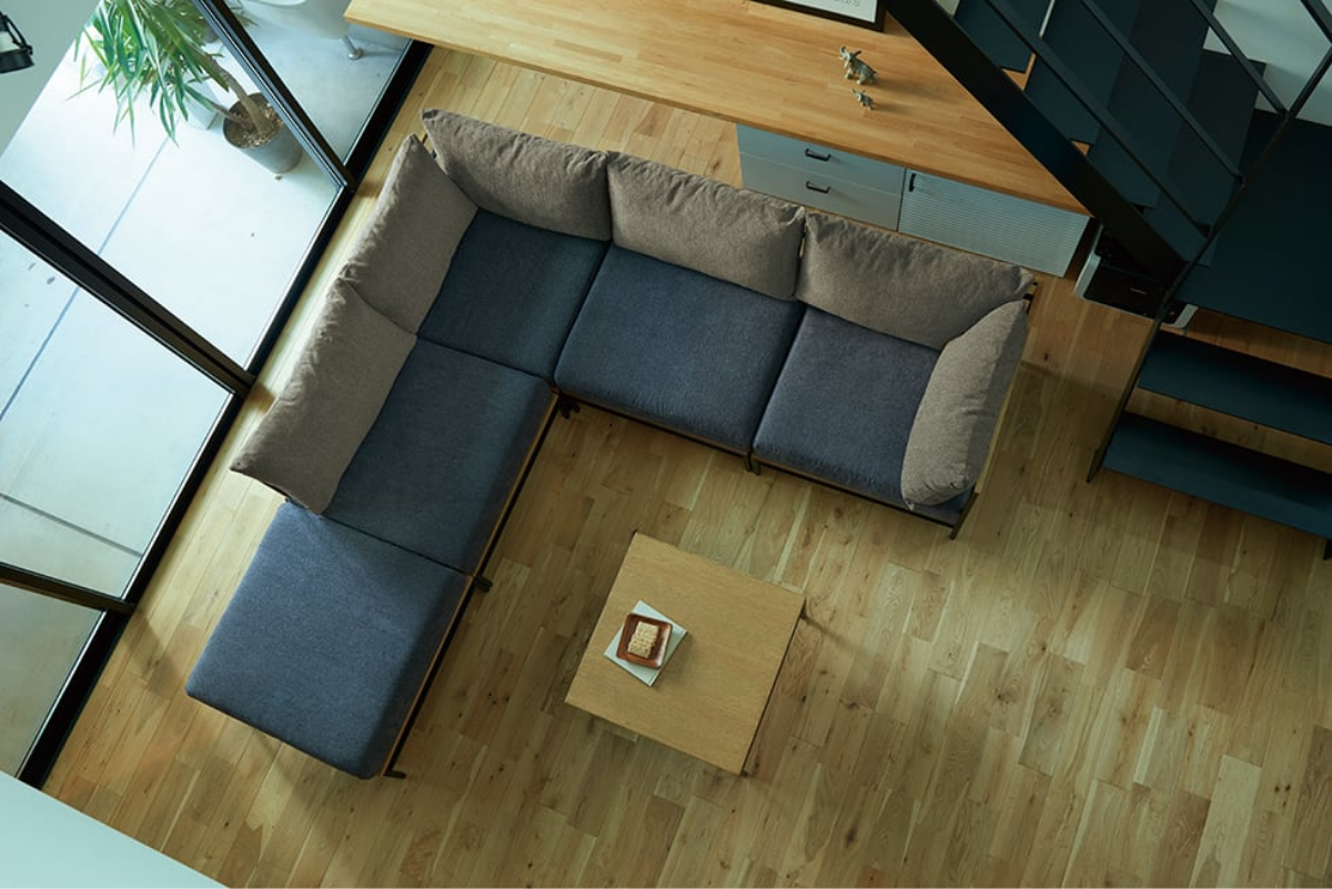 家族団らんの時間にも。ADRSのソファ カーラ ソファ コーナー グレー