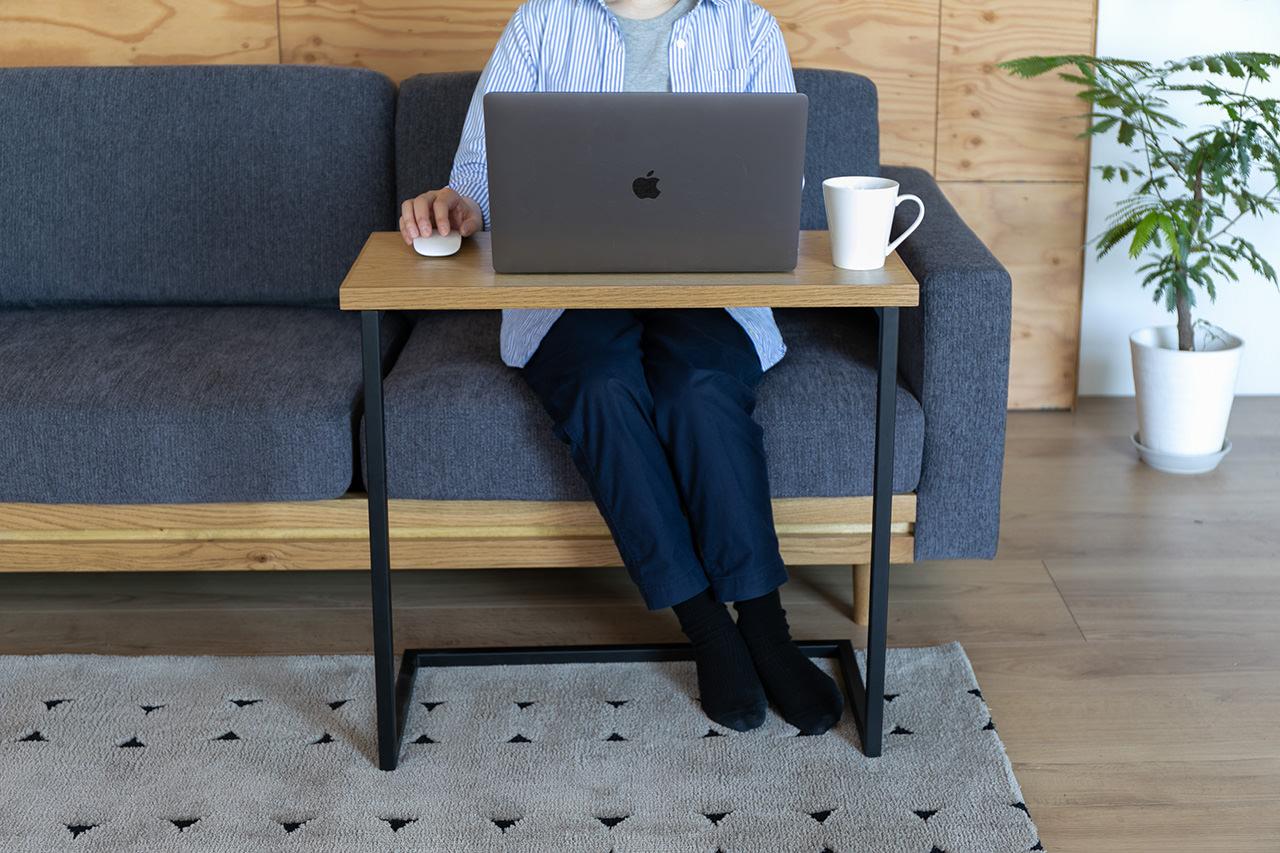 飽きのこないシンプルなデザイン ADRS ハント サイドテーブル Mサイズ ナチュラル