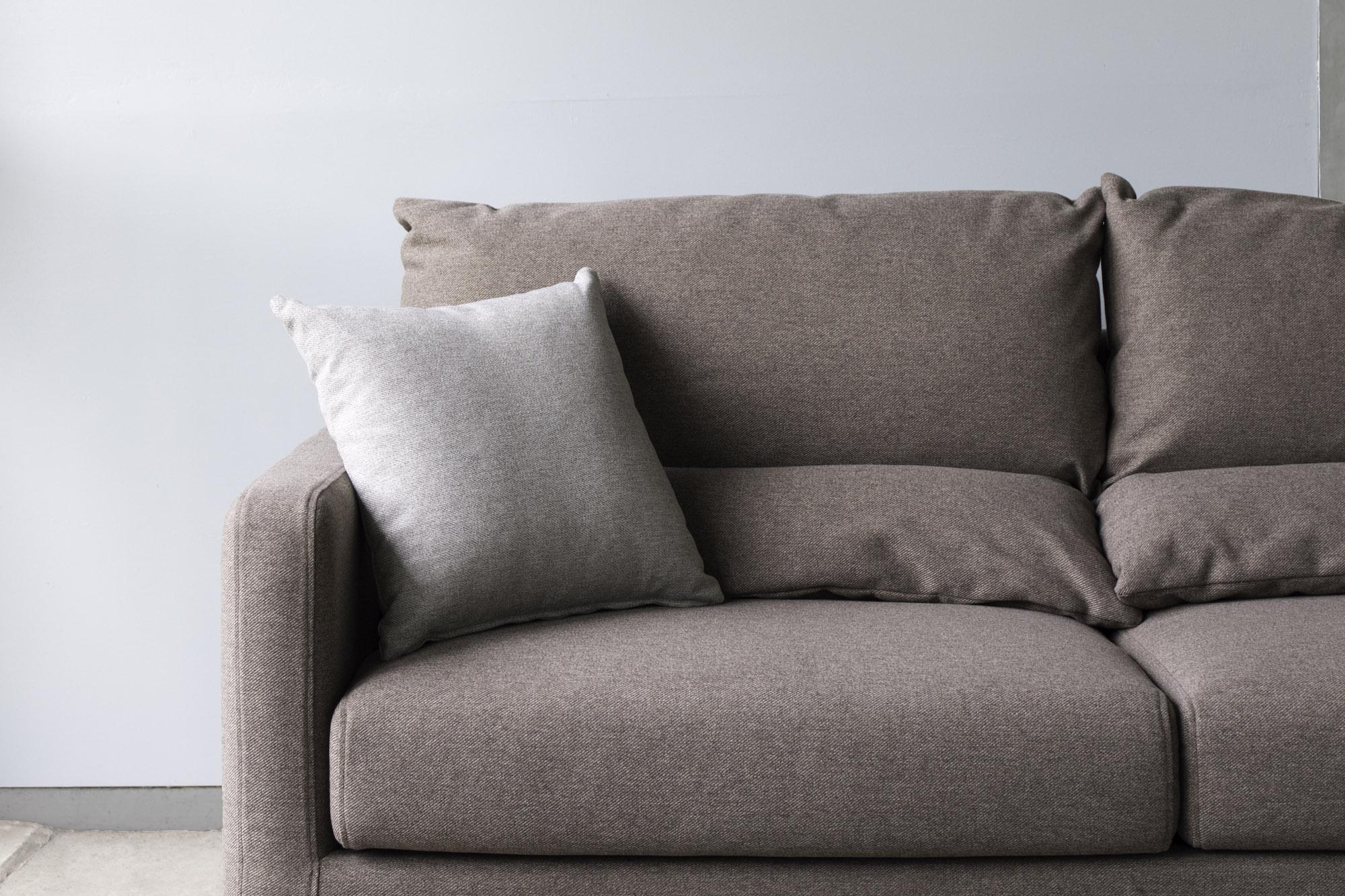 自然とお部屋に溶け込むデザイン SIEVE フォームローソファ 用クッション ベージュ