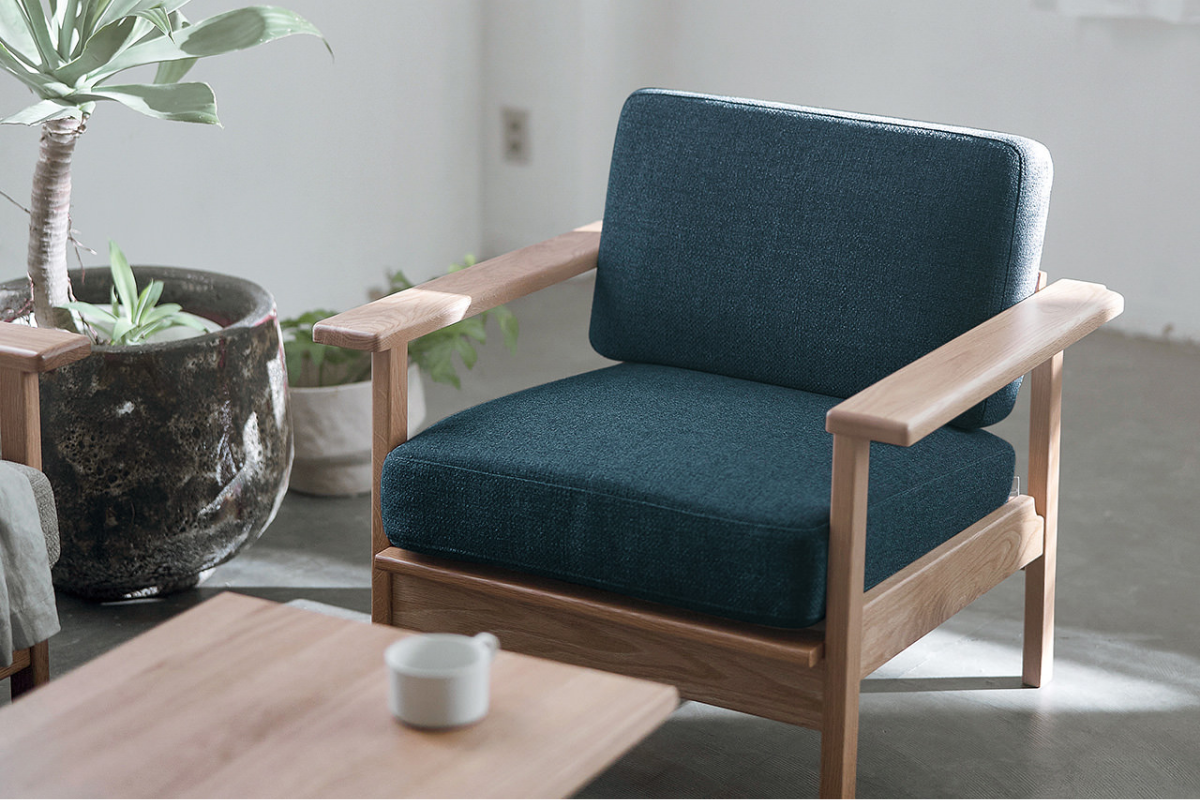 圧迫感を抑えて配置しやすい SIEVE パート ソファ 1人掛け ベージュ