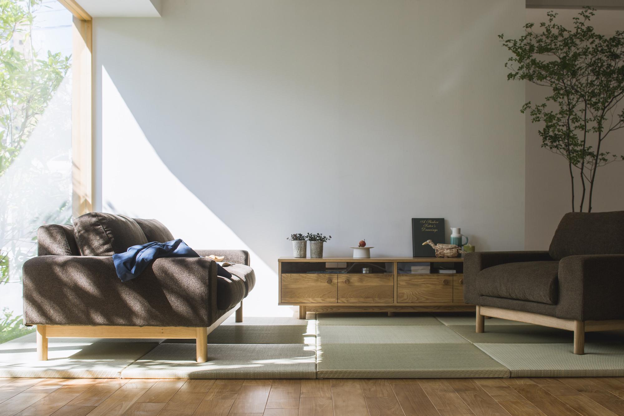 ゆっくりとした時間を過ごす SIEVE バージュ ソファ オットマン ブラウン ブラック