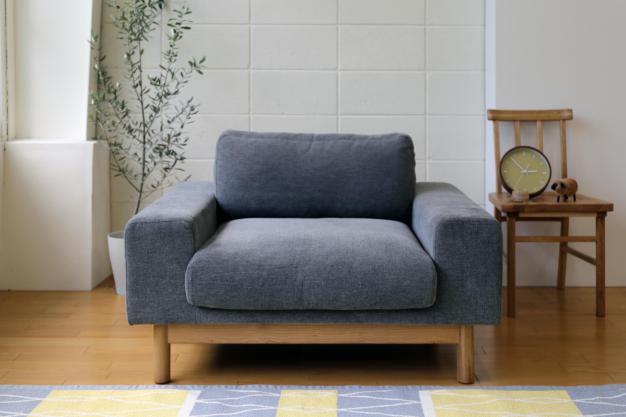 全体的に高さを抑えた、ゆったりとしたソファ。SIEVE バージュ ソファ 1人掛け/ブラウン/ベージュ