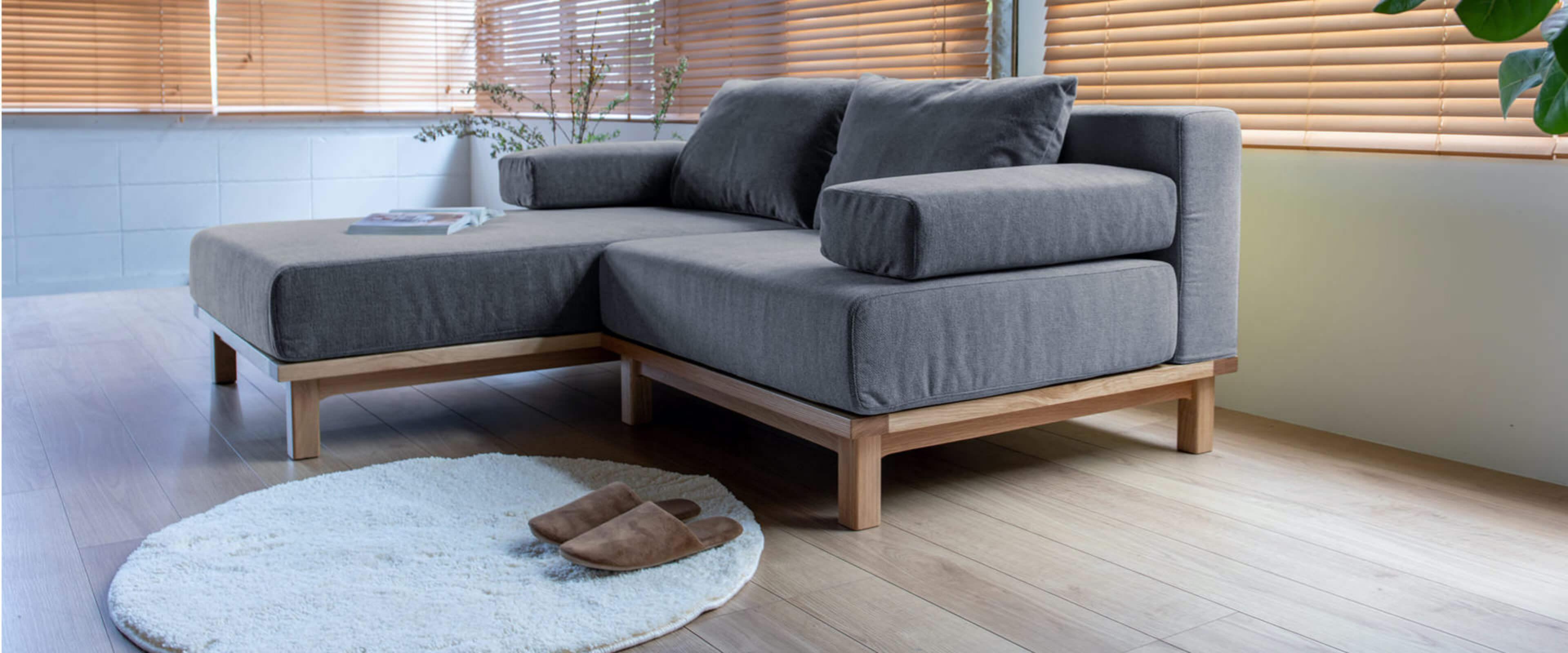 置き型の肘置きクッションが齎すメリット SIEVE レクトユニットソファ 1人掛け グレー