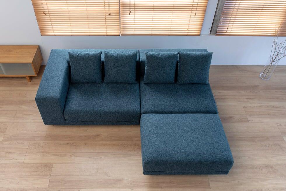 お部屋を広く見せるローバックソファ SIEVE スナグユニットソファ オットマン ブラック