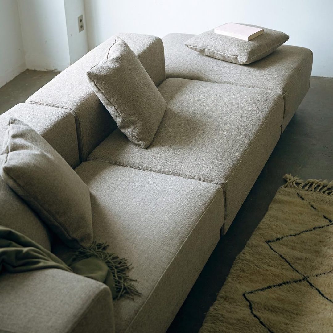 snug.unit sofa ottoman